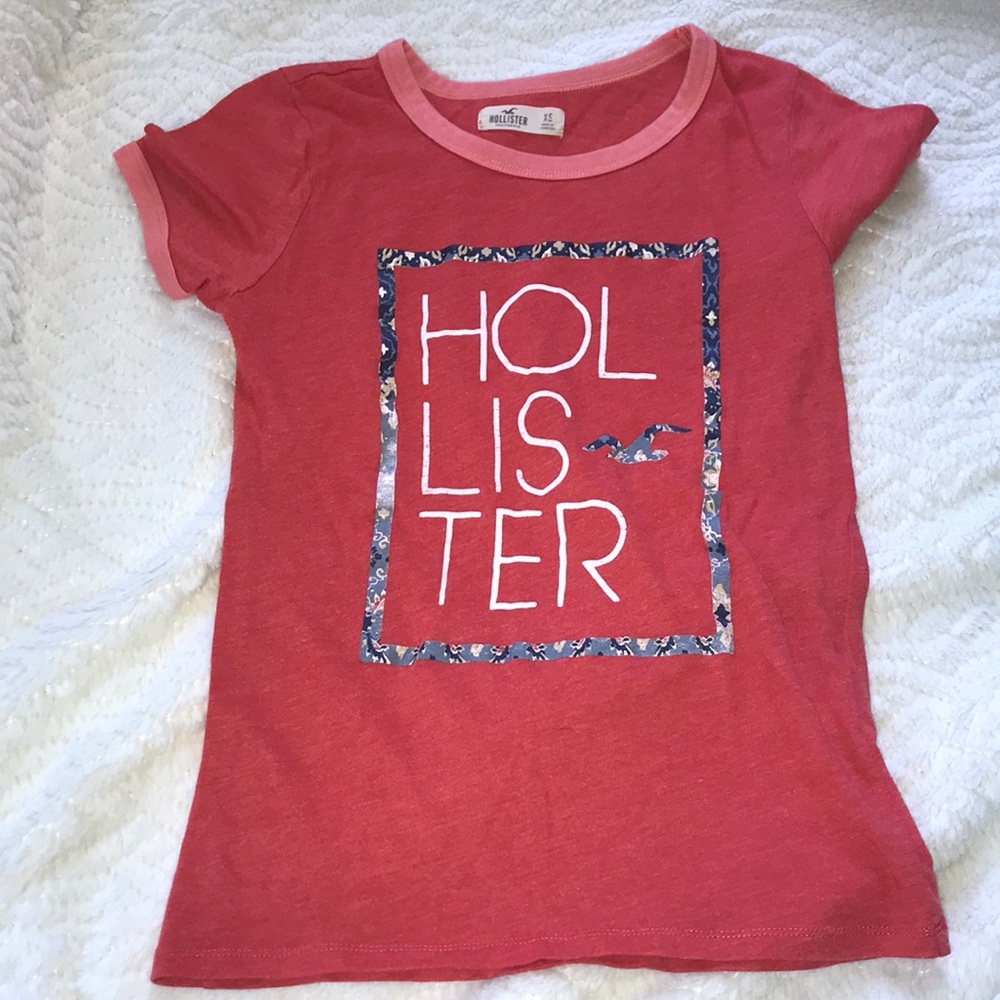 Hollister Tee Shirt
